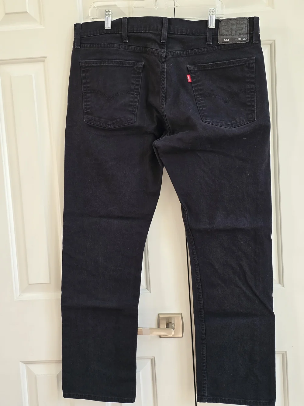 Levis straight leg